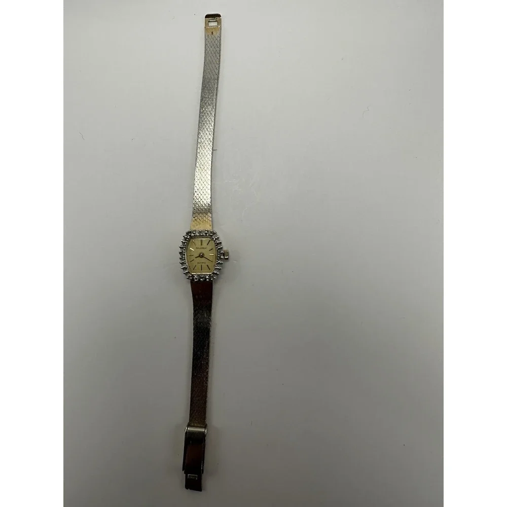 Guildcrest Ladies Watch New Battery‎ 15MM 6.5